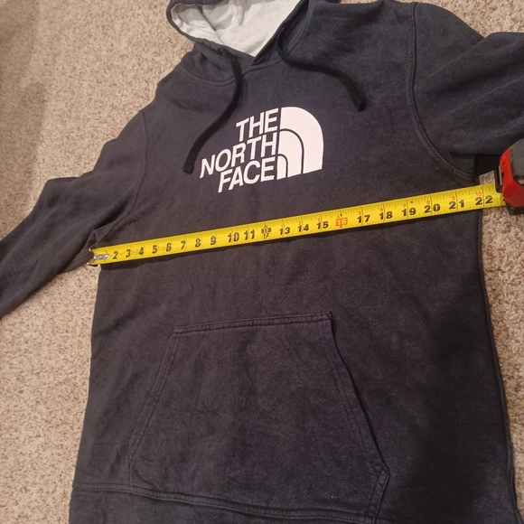 The North Face Hoodie, Large, Black - Picture 4 of 5